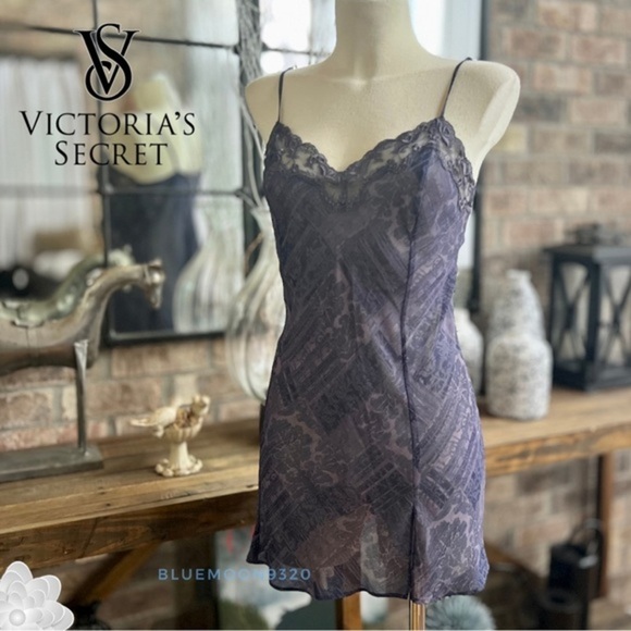 VICTORIA’S SECRET Gown Dress Dark Purple Sheer Nightgown L - Picture 4 of 10